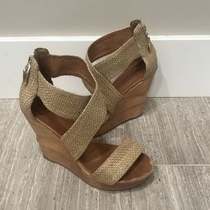 DVF woven stacked wedges, 6.5